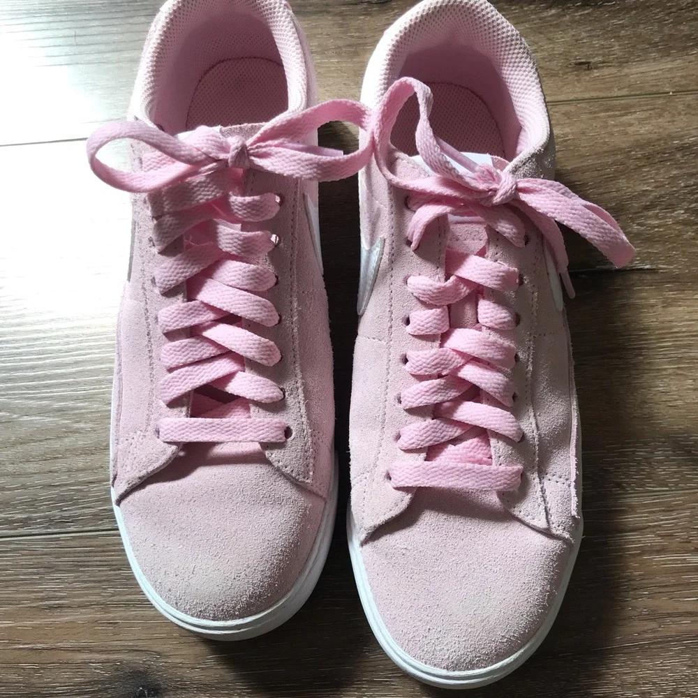 Nike Blazers Low - Picture 3 of 5